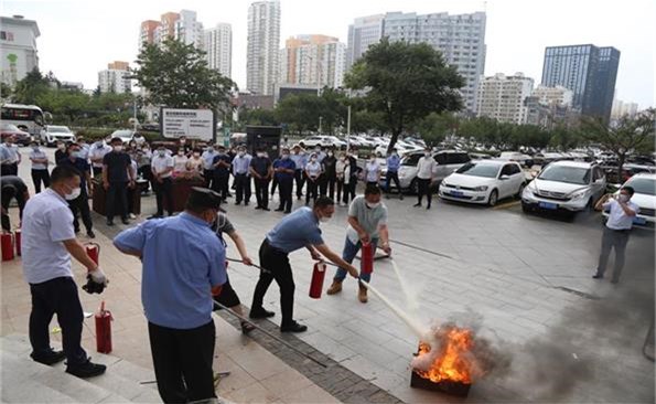 【安全生产月】以练促防，金禾娱乐城
开展安全生产应急演练
