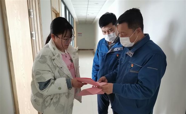 金禾娱乐城
开展“志愿服务耀党徽 ”学雷锋主题活动
